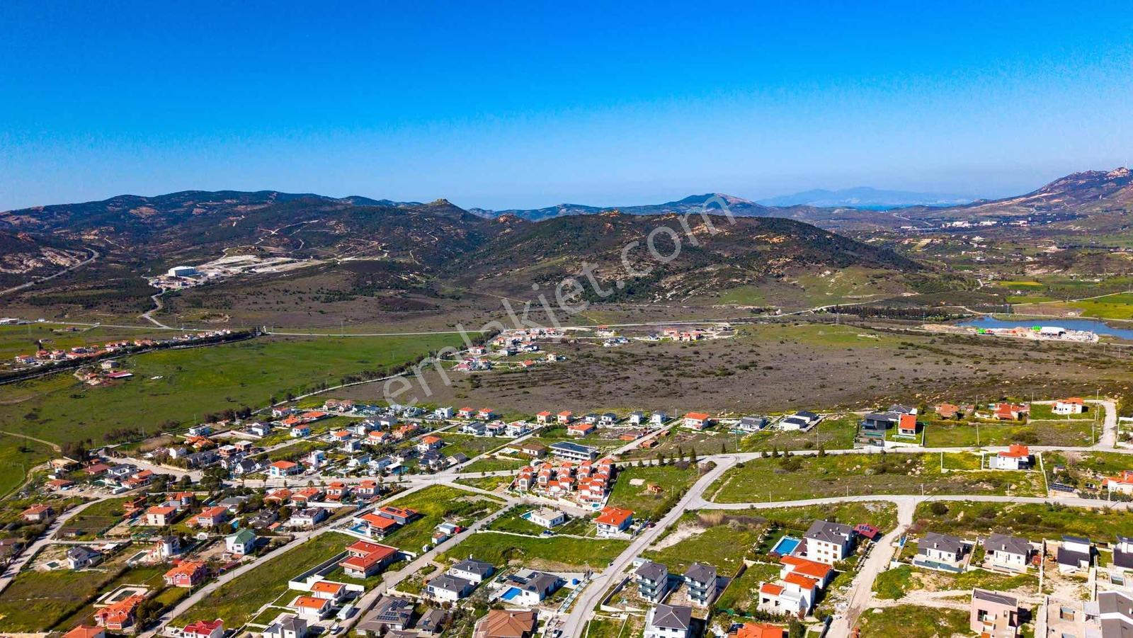 Foçaköyde Satılık Villa Arsası - Görsel 10