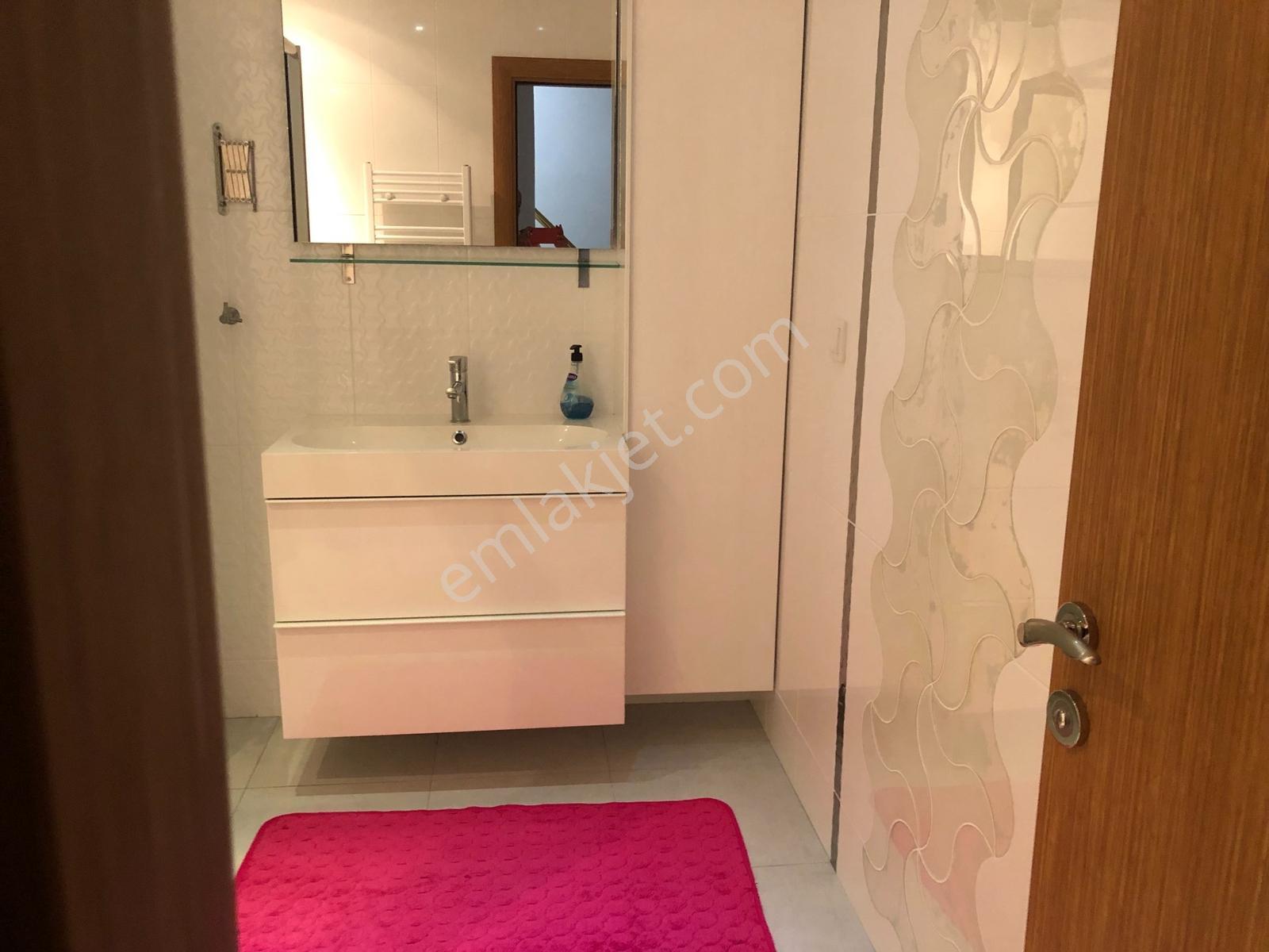 Özlem Karaca' Dan Deniz Manzaralı Eşyalı Yıllık Kiralık Villa - Görsel 8