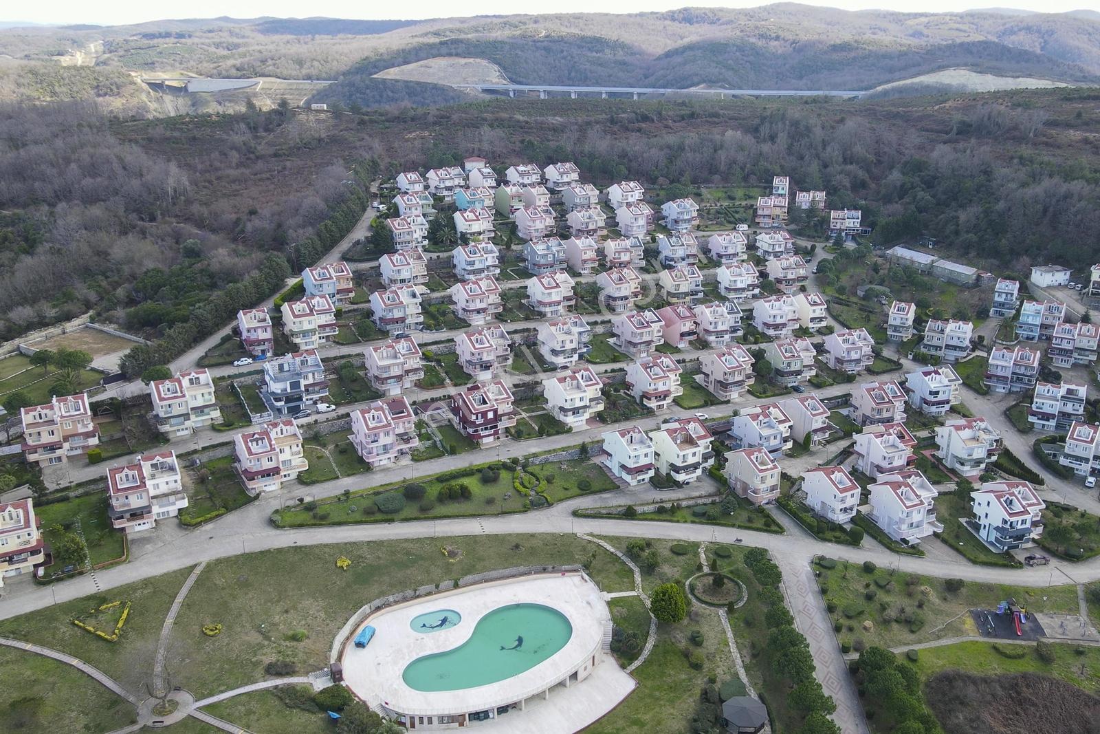 Özlem Karaca' Dan Deniz Manzaralı Eşyalı Yıllık Kiralık Villa - Görsel 31