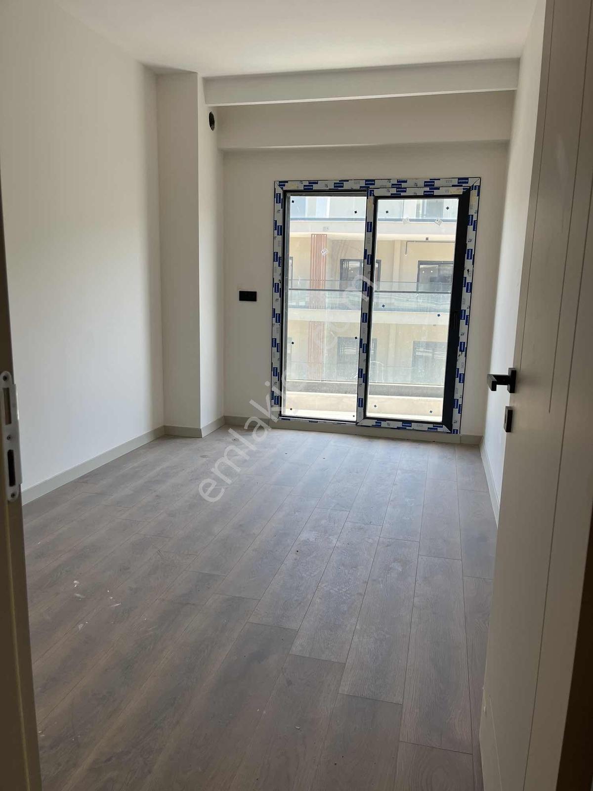 Havuzlu Site 3+1 115m² Ebeveyn Banyolu Otoparklı Daire - Görsel 12