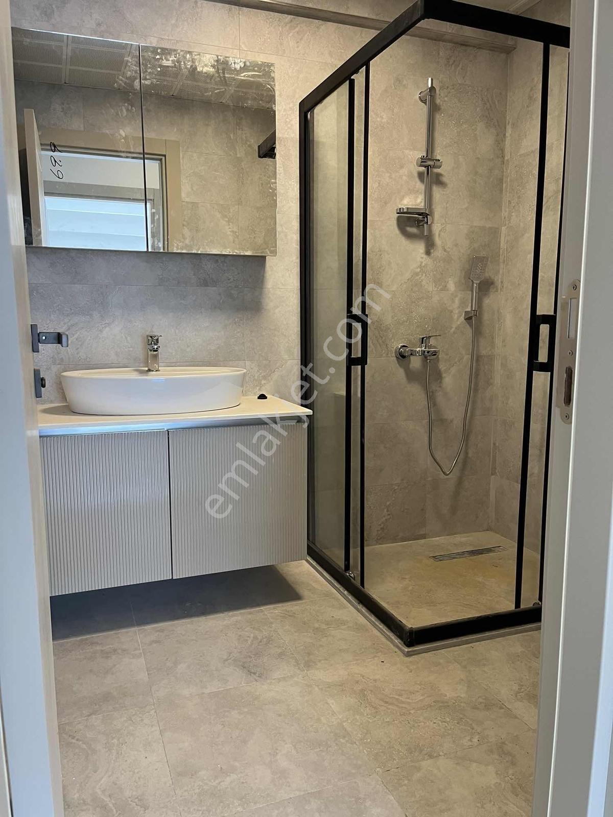 Havuzlu Site 3+1 115m² Ebeveyn Banyolu Otoparklı Daire - Görsel 10