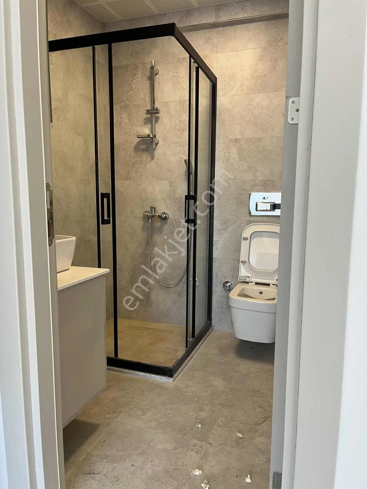 Havuzlu Site 3+1 115m² Ebeveyn Banyolu Otoparklı Daire - Görsel 4