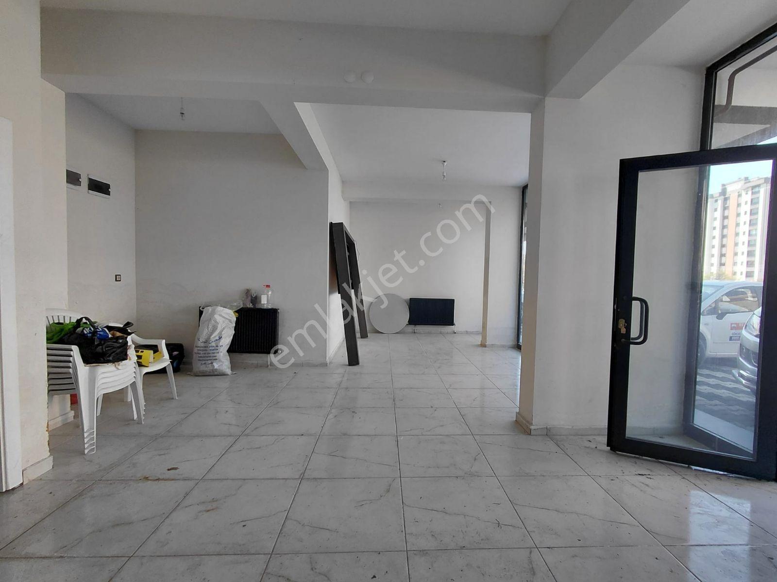 Mimarsinan Fatihte Satılık 50 M2 İşyeri - Görsel 5