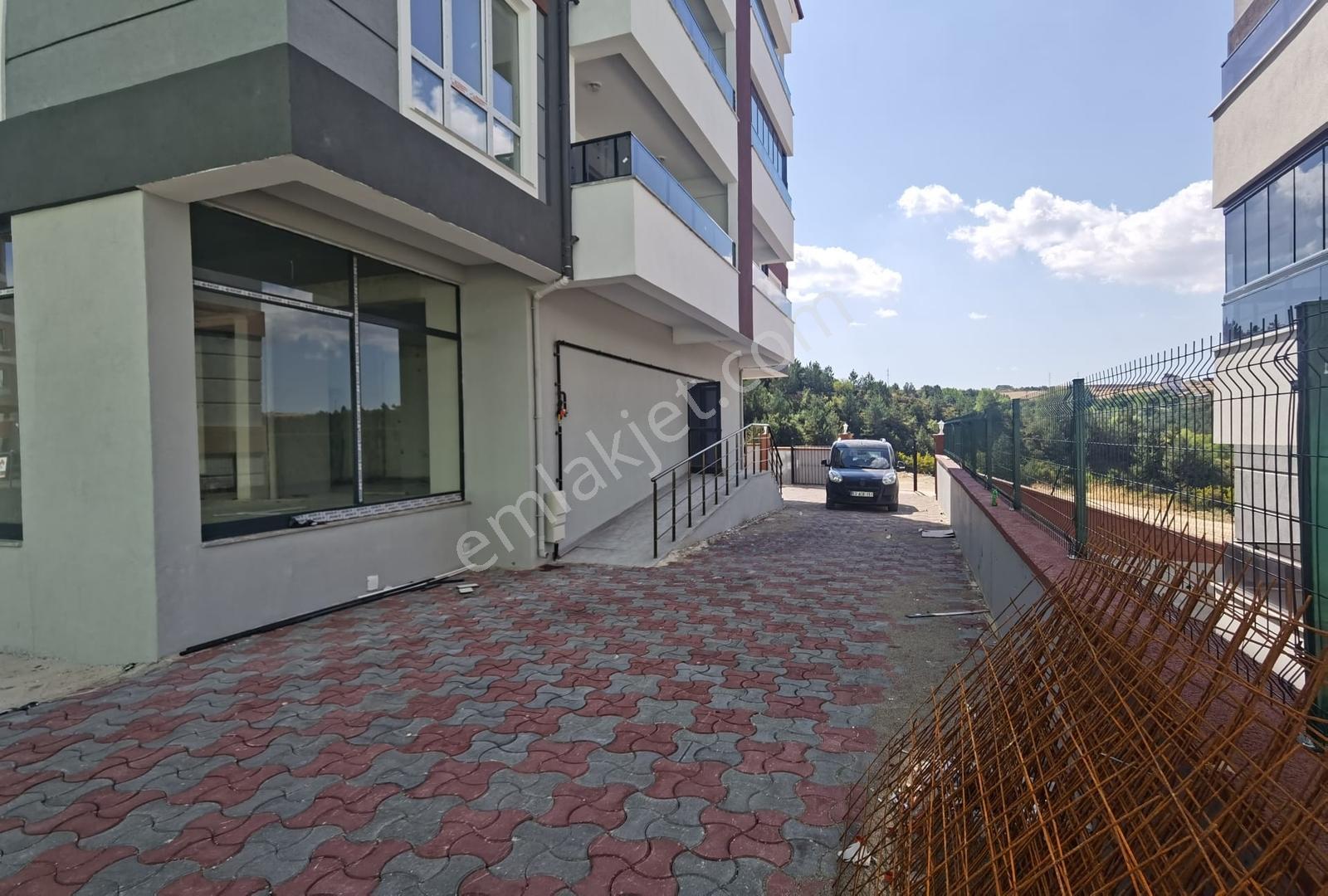 Atlantisten M.akif Ersoy Mahallesinde Satılık 3+1 120 M2 Daire - Görsel 6