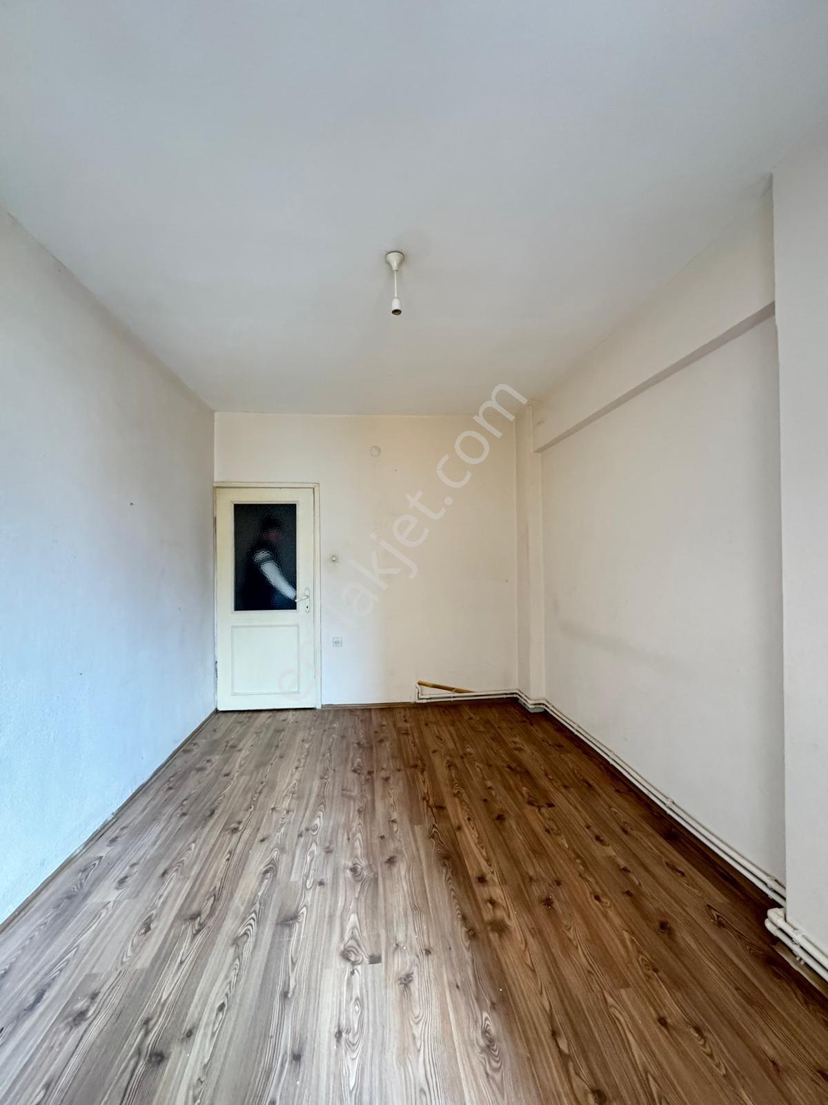 Orbey Den Çorlu Da Şeyhsinan Mah. 3+1 İskanlı Kiralık Daire - Görsel 16