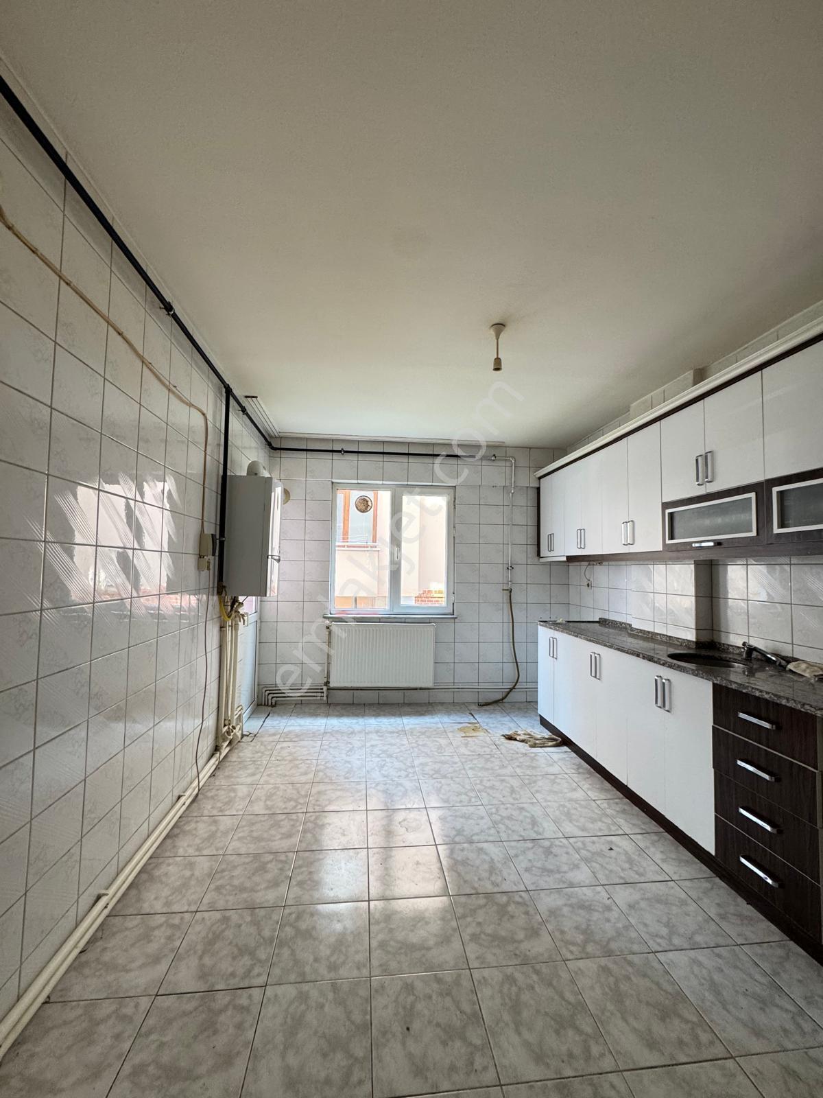 Orbey Den Çorlu Da Şeyhsinan Mah. 3+1 İskanlı Kiralık Daire - Görsel 7