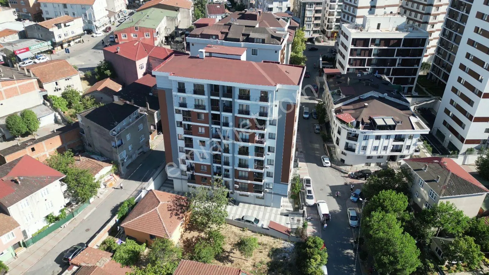 Anka Real Estate/elmalıkent'te Yatırım Veya Oturumluk 2+1 Daire