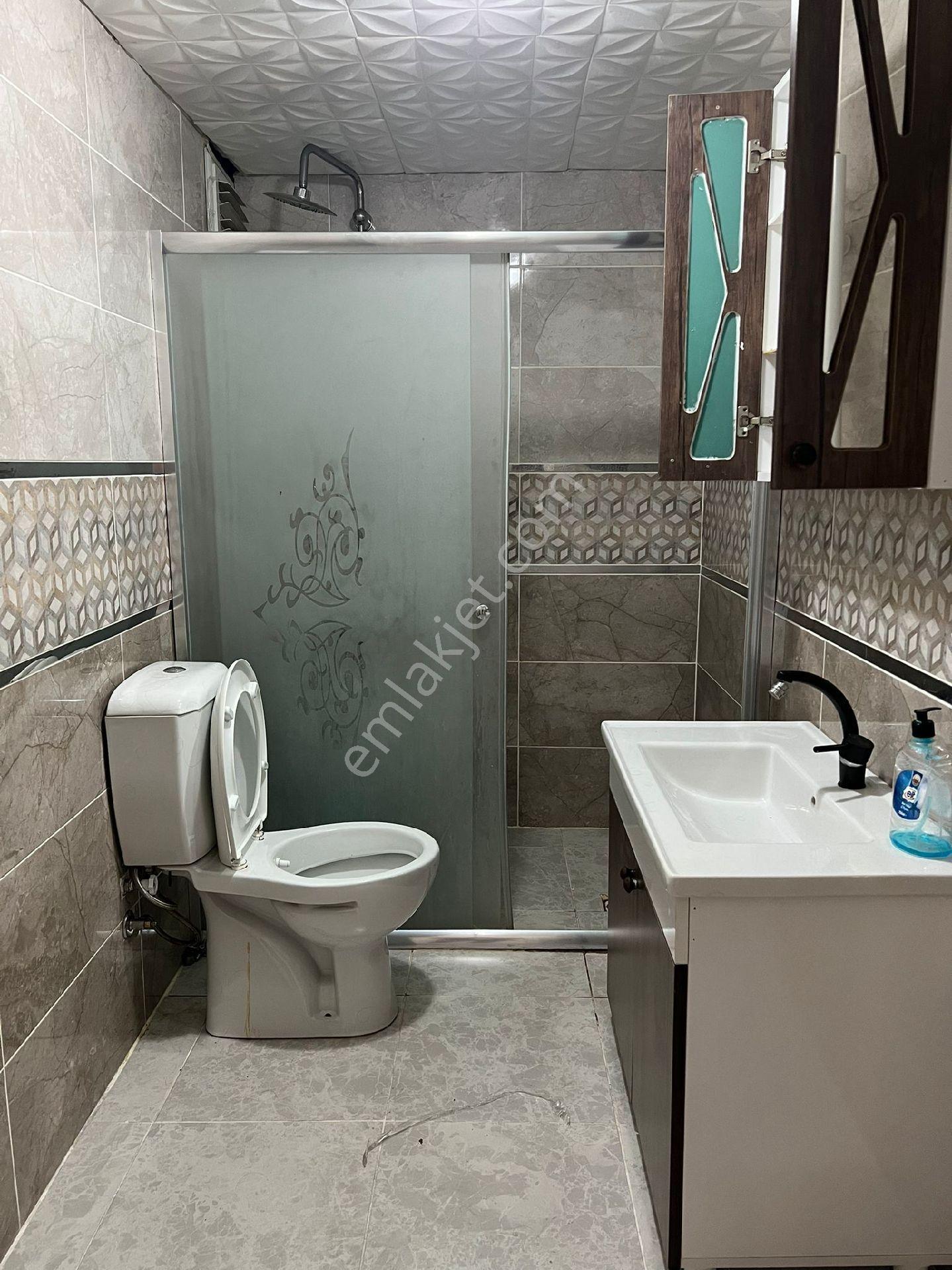 Samsun İlkadım Zeytinlik Mahallesi'nde Asansörlü Ebeveyn Banyolu 3+1 Kiralık Daire