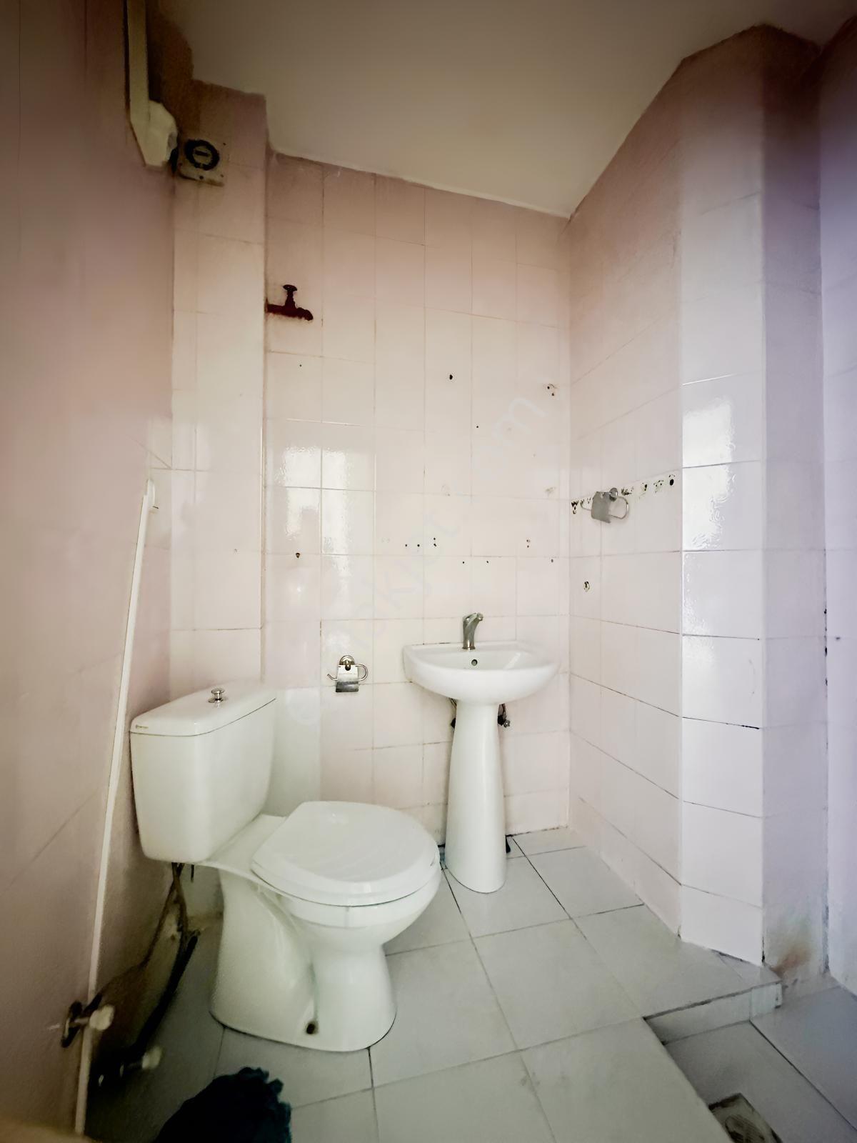 Alanya Merkez Cadde Üstü Atatürk Anıtı Karşısı Kiralık 1+1 Ofis - Görsel 19