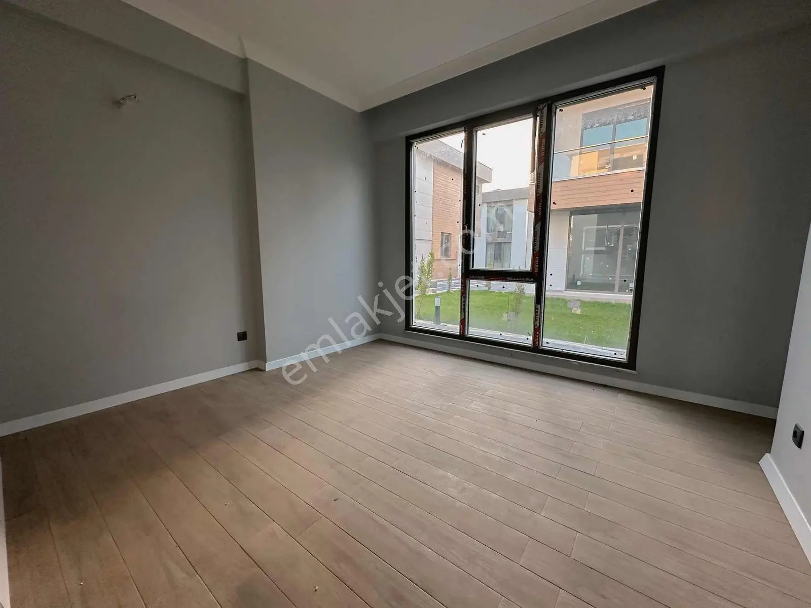 Bölgenin En Uygunu!! Site İçinde Satılık Fırsat Yeni 4+1 Villa!! - Görsel 2