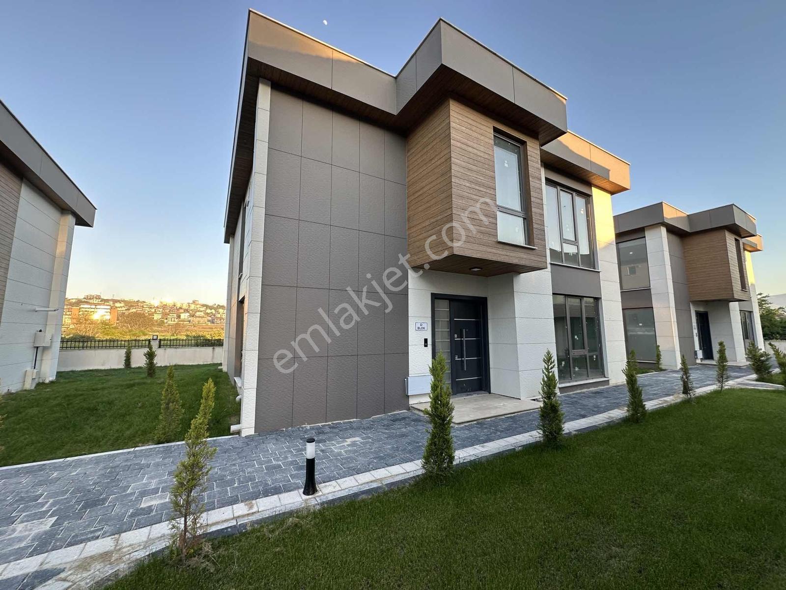 Bölgenin En Uygunu!! Site İçinde Satılık Fırsat Yeni 4+1 Villa!! - Görsel 14