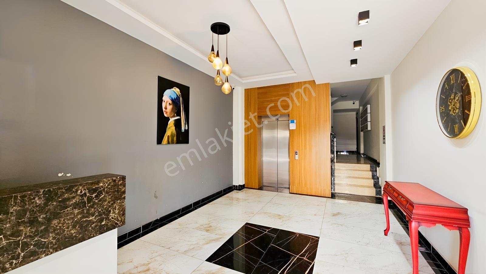 Aydın Efeler Cumhuriyet Mah. Yaşam Plazada Kiralık 1+1 Balkonlu - Görsel 17