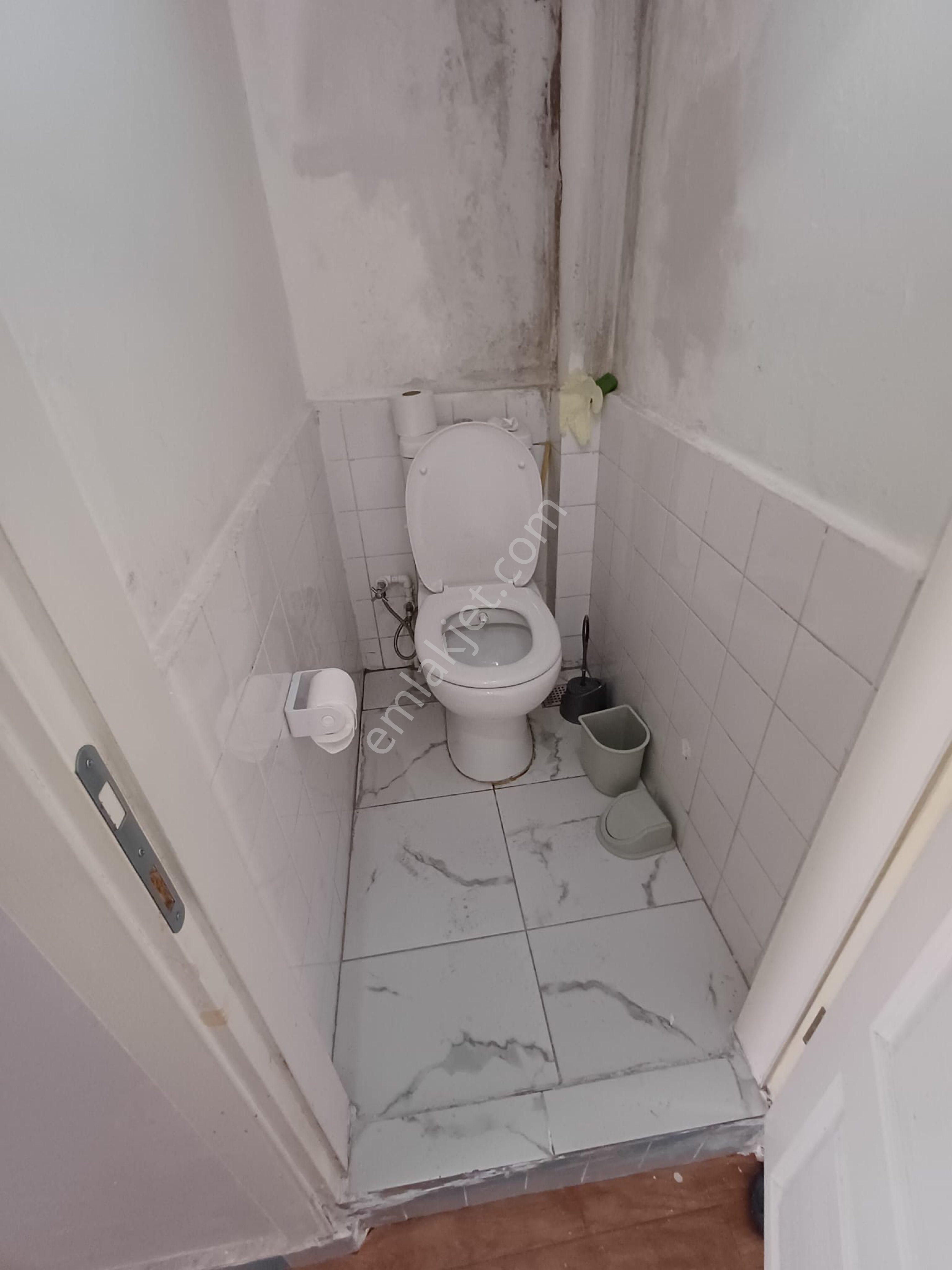 Kadıkoy Mahallesinde İci Temiz Satılık Daire - Görsel 8