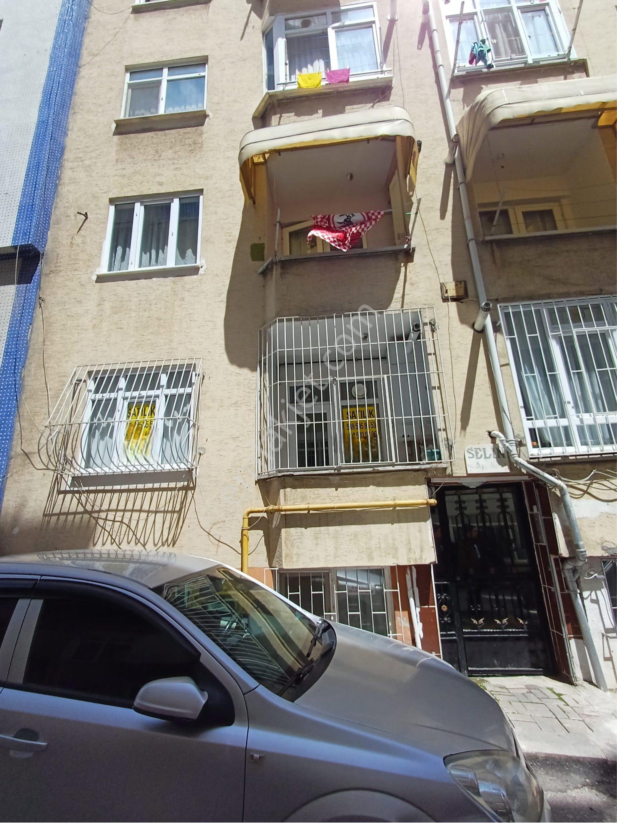Kadıkoy Mahallesinde İci Temiz Satılık Daire - Görsel 4