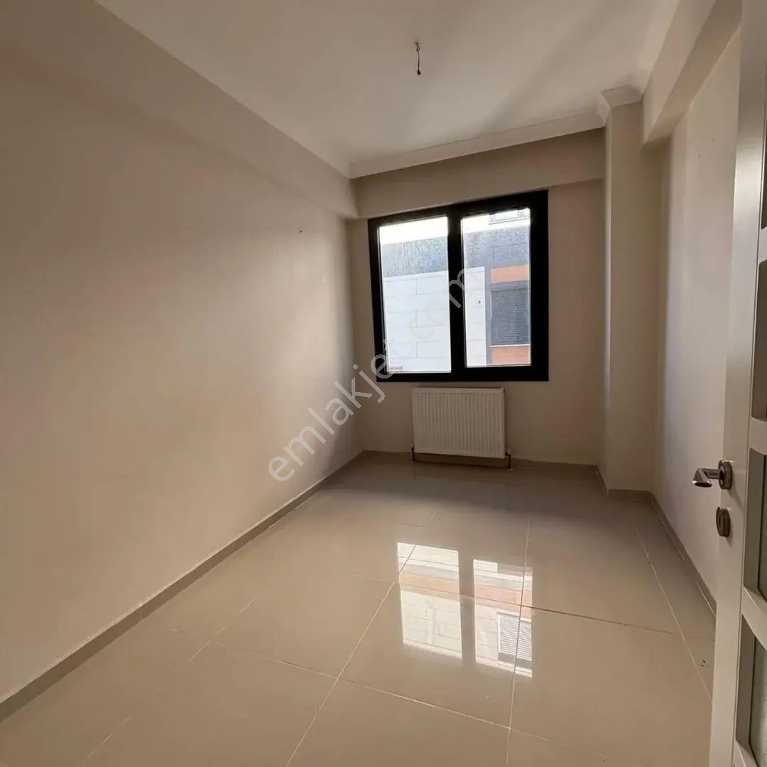 Selvilitepe Mah Site İçinde Kiralık 3+1 Arakat Daire - Görsel 13