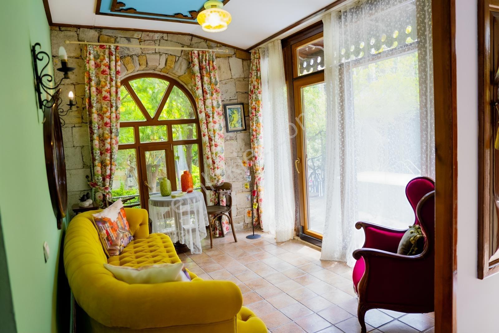 Onmax Sanatçı Dokunuşlu,antika Dolu Özel Müşteminatlı Konak - Görsel 28