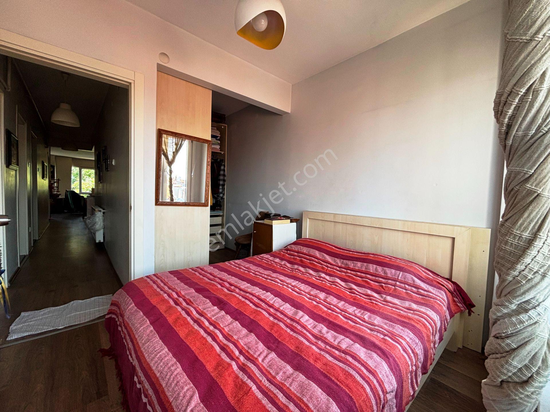 Moda Kilise Karşısı 4.kat Kiracısız Manzaralı 139m2 Satılık 3+1 - Görsel 10