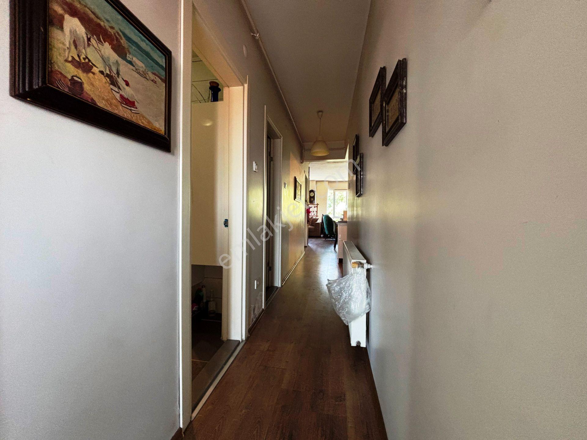 Moda Kilise Karşısı 4.kat Kiracısız Manzaralı 139m2 Satılık 3+1 - Görsel 14