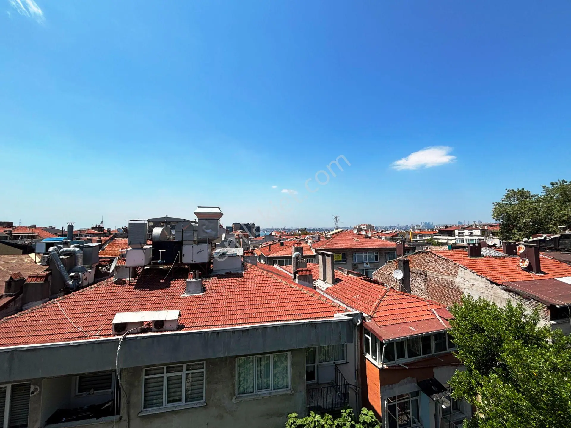 Moda Kilise Karşısı 4.kat Kiracısız Manzaralı 139m2 Satılık 3+1