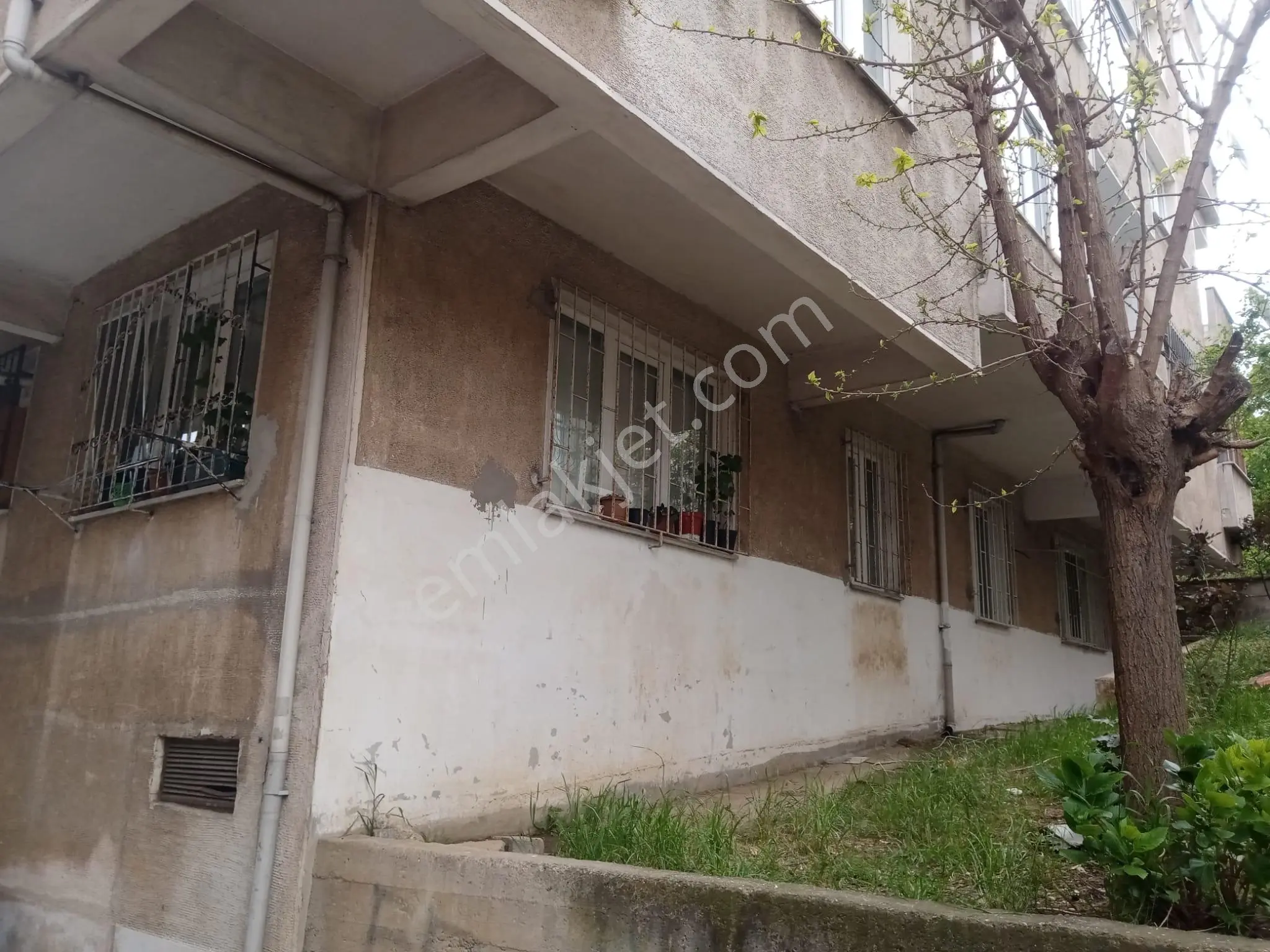 Ümraniye Elmalıkent Mandıra Caddesi Bıçakçılar Sitesi 1.kat Konumunda Satılık 2+1 Daire - Görsel 2
