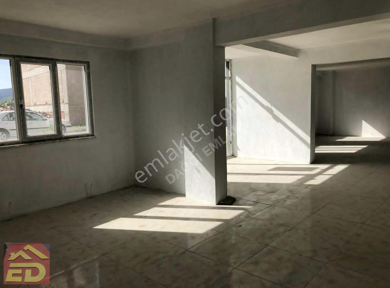 Buldan Pehlivan Kavşağı Yakını Satılık 260 M² Dükkan - Görsel 11