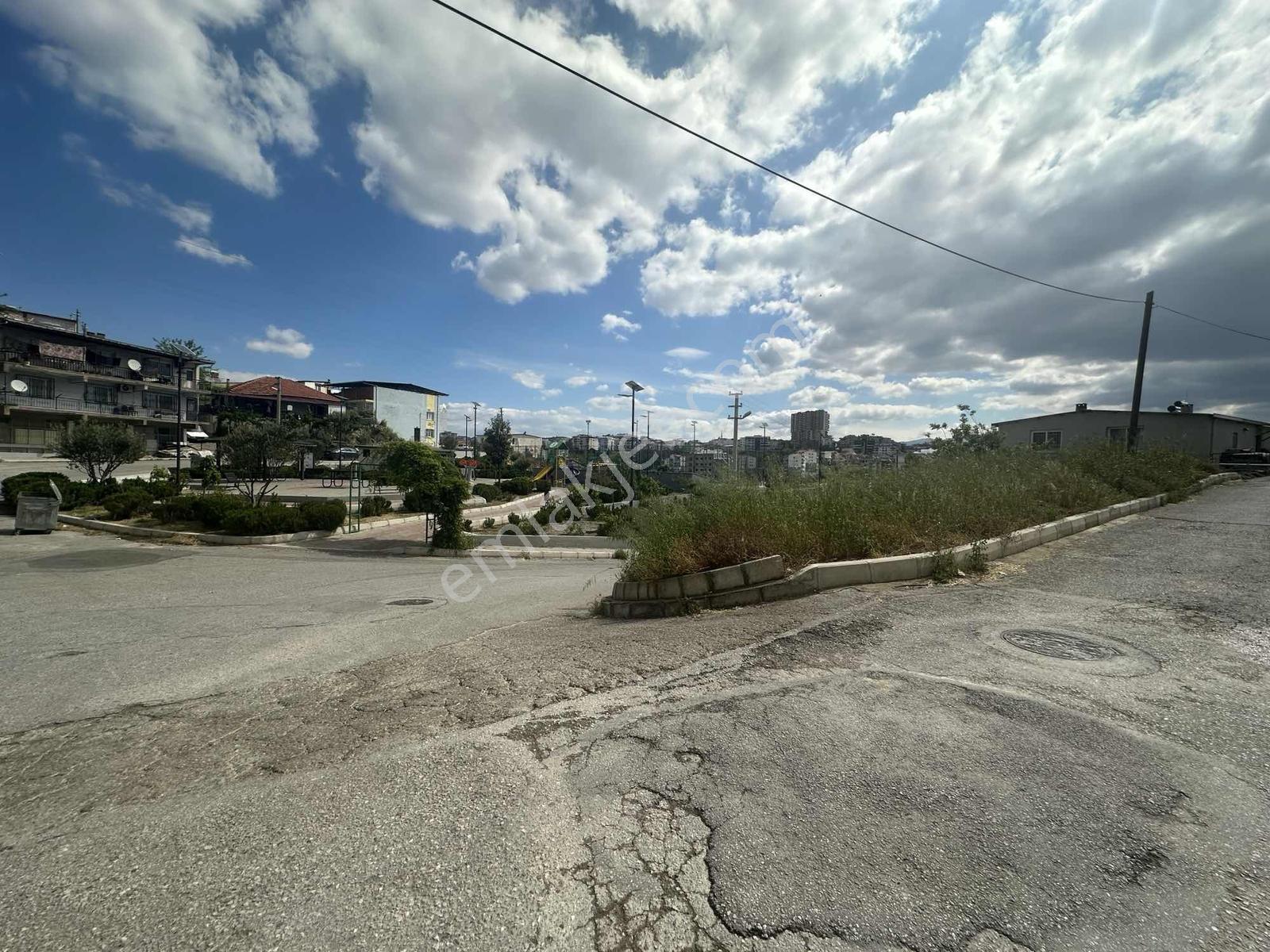 Karabağlar Bahriye Üçokta 224 M² Satılık Yatırımlık Arsa - Görsel 21