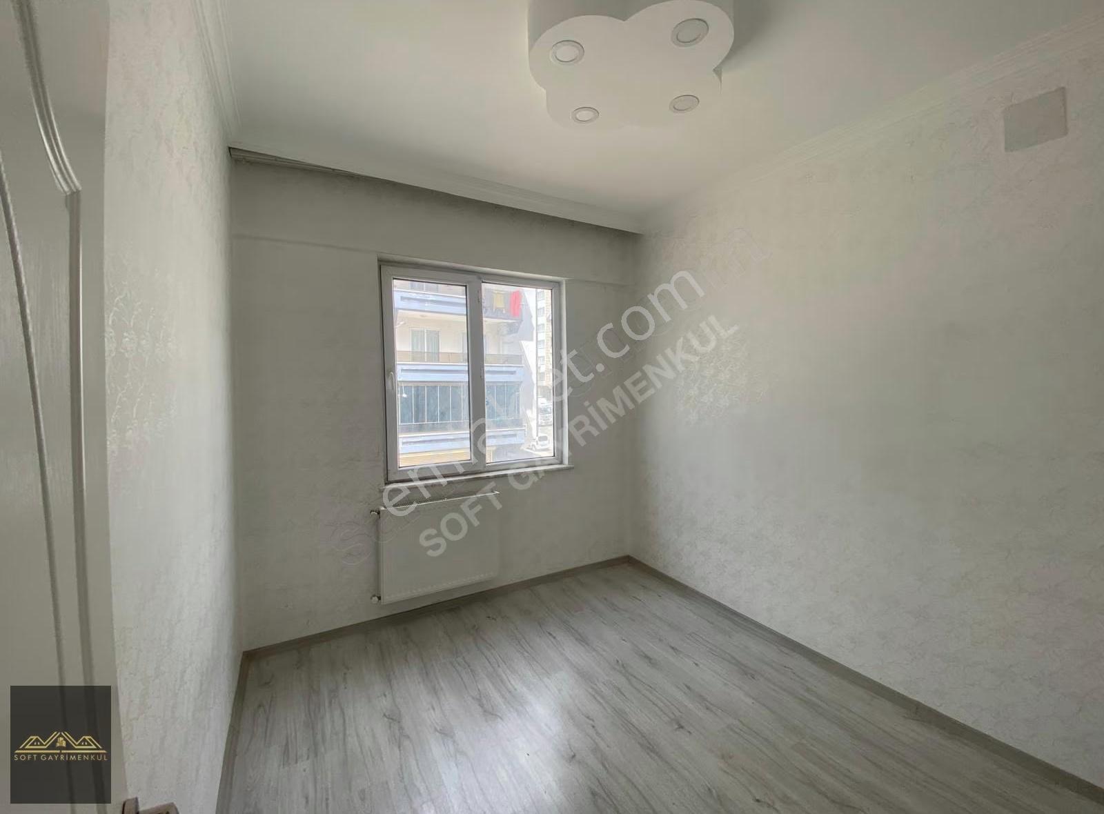 Belkız Da Az Katlı! Site İçerisinde Geniş Oturum Kiralık 3+1 - Görsel 13
