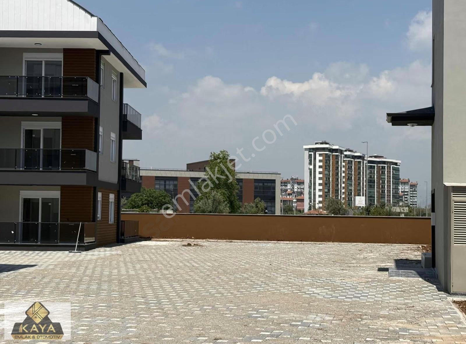 Döşemealtı Has Yakını İnönü Cad Üzeri 63 M2 İster Ev İster Ofis - Görsel 20