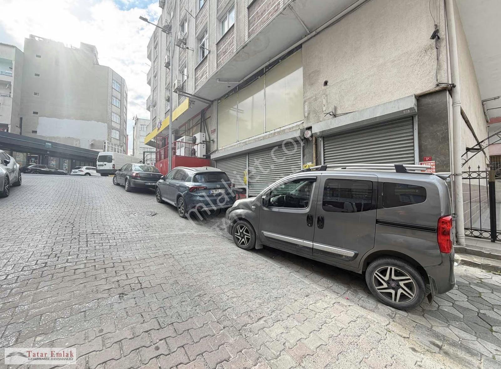 Yenibosna Giriş Depolu Asansörlü 700 M2 İskanlı Kiralık Dükkan - Görsel 27