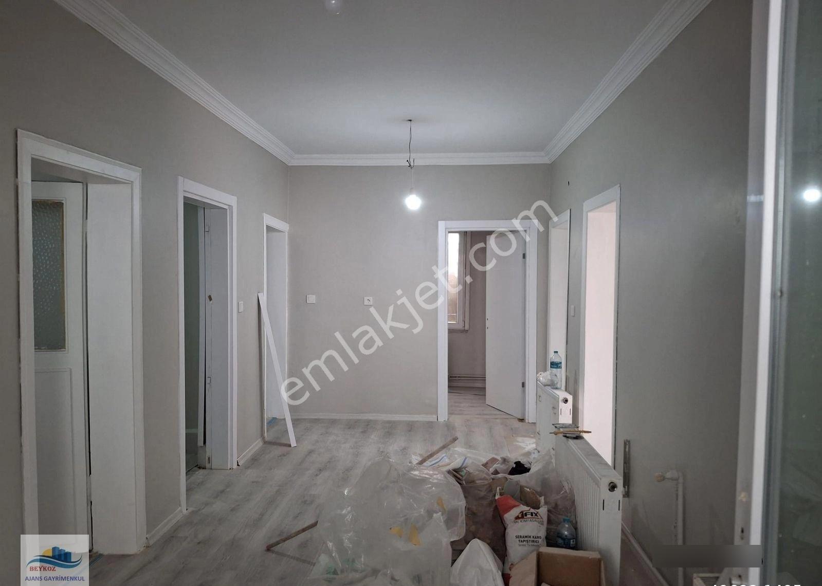 Ortaçeşme De Satılık 100 M2 3*1 Daire - Görsel 7