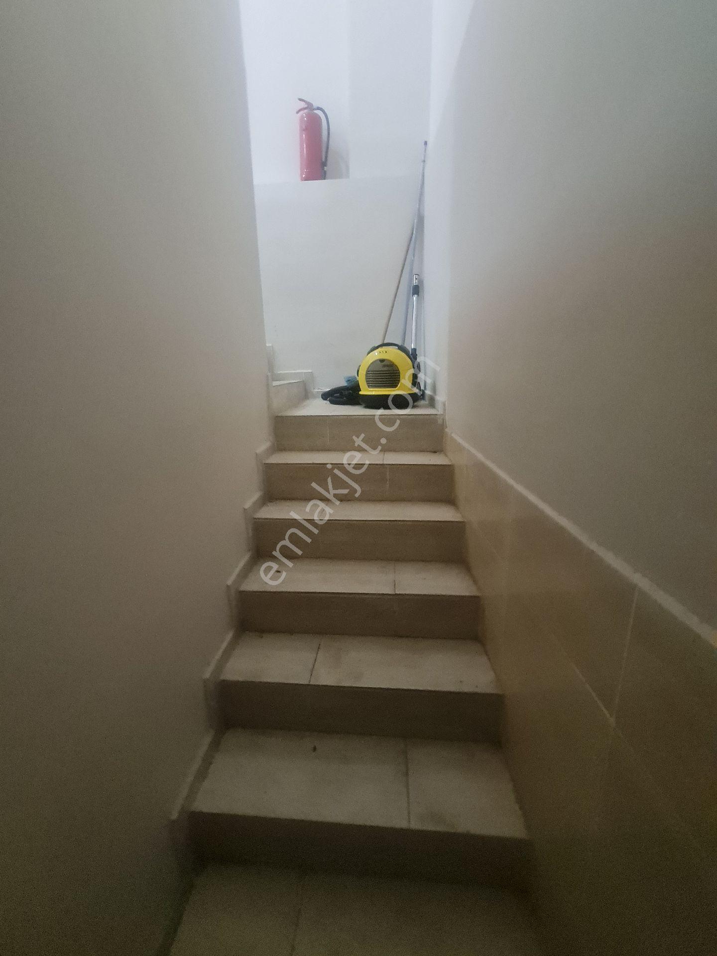 İzmir Konak Eşrefpaşada Kiralık Dükkan Anacaddey - Görsel 18