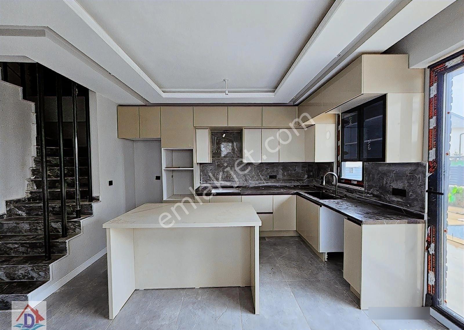 Deniz'den 4+1 Müstakil Havuzlu , Denize Yürüme Mesafesinde Villa - Görsel 13