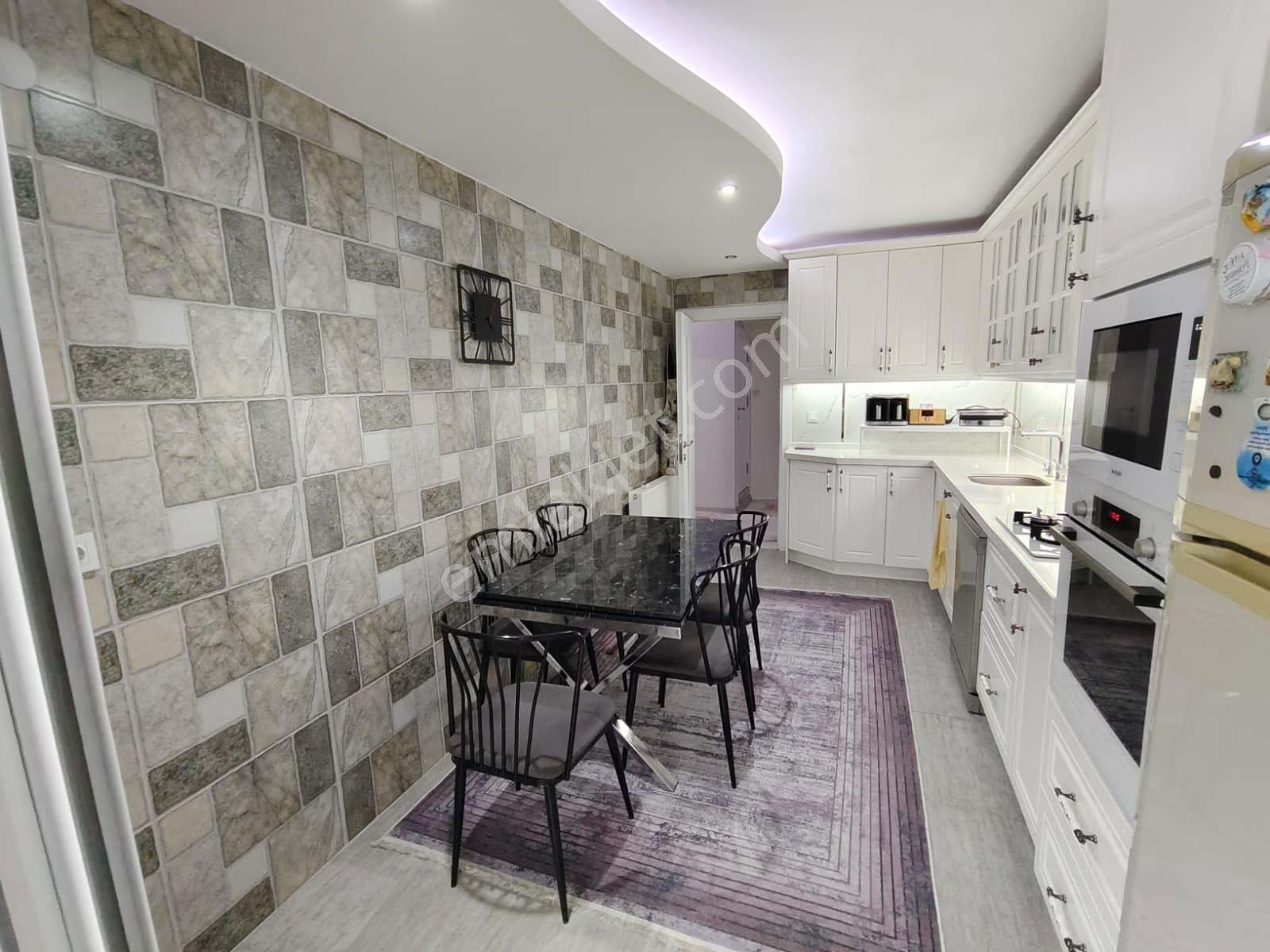 Nilüfer Üçevler Merkezde Satılık 5+1 Geniş Dubleks Daire - Görsel 23