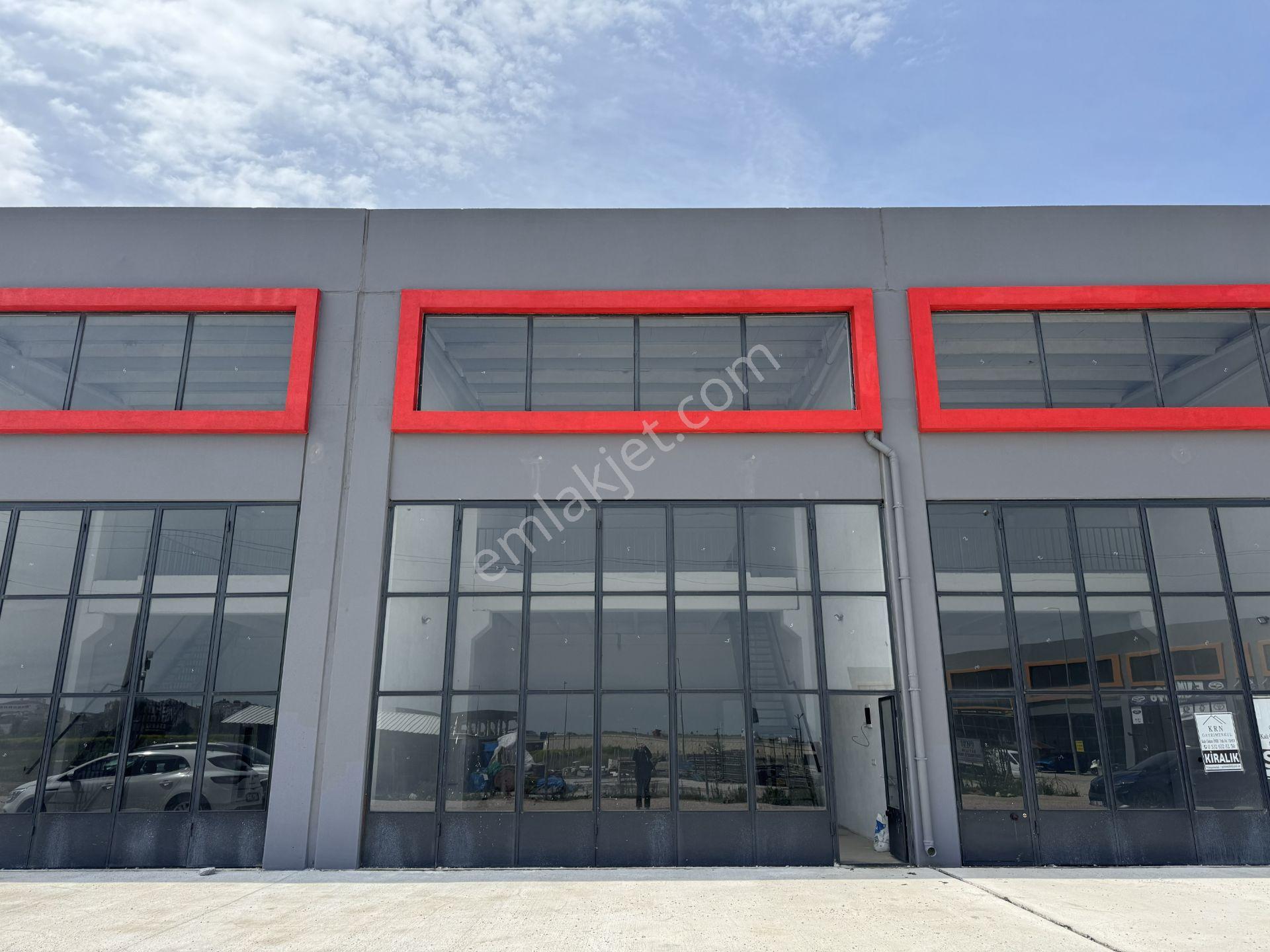 Biga Sanayi Sitesinde 170 M² Kapalı Alanlı Ve Geniş Ön Kullanım Alanlı (75m2) Dükkan - Görsel 14