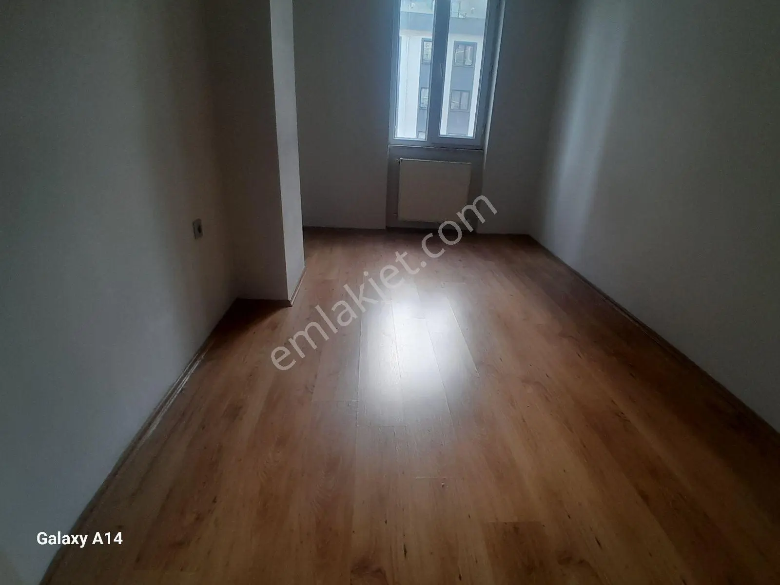 Eyüp Yeşilpınar Özlem Çarşisinda 2+1 Satılık Daire - Görsel 5