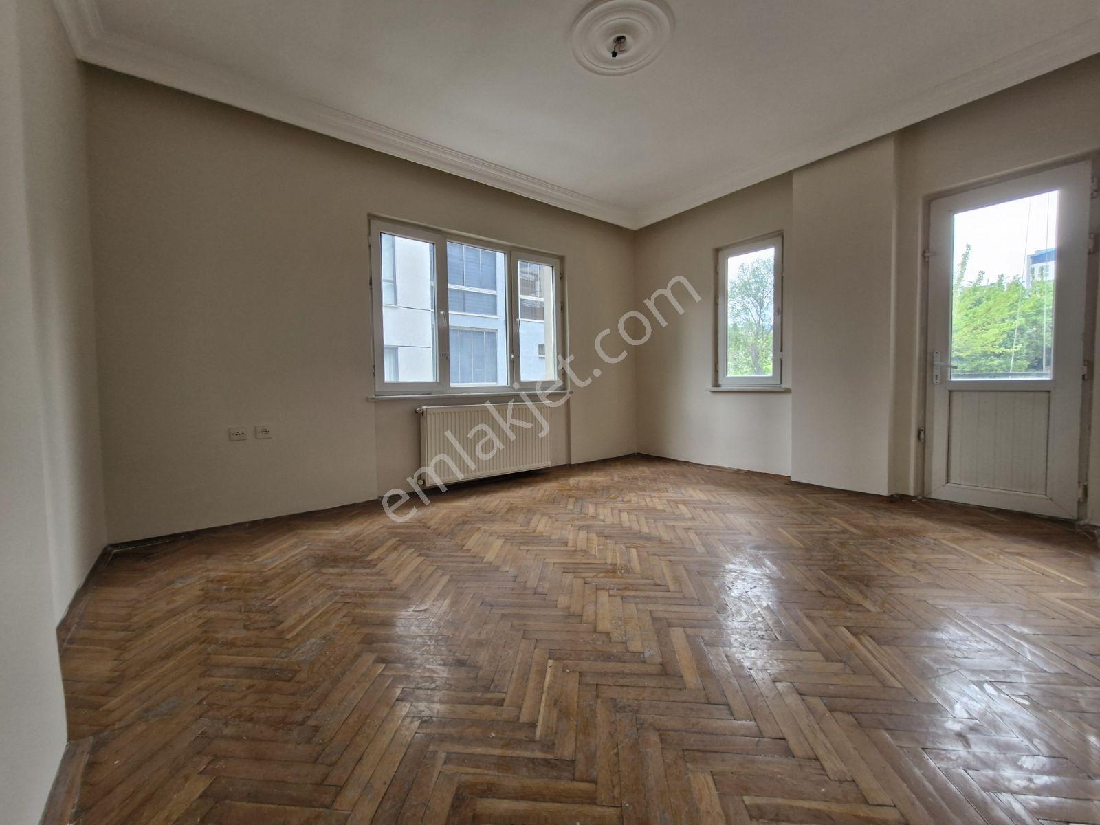 Nilüfer Konak Mah. Beşevler Cad. Yanında Kiralık 3+1 Daire - Görsel 23