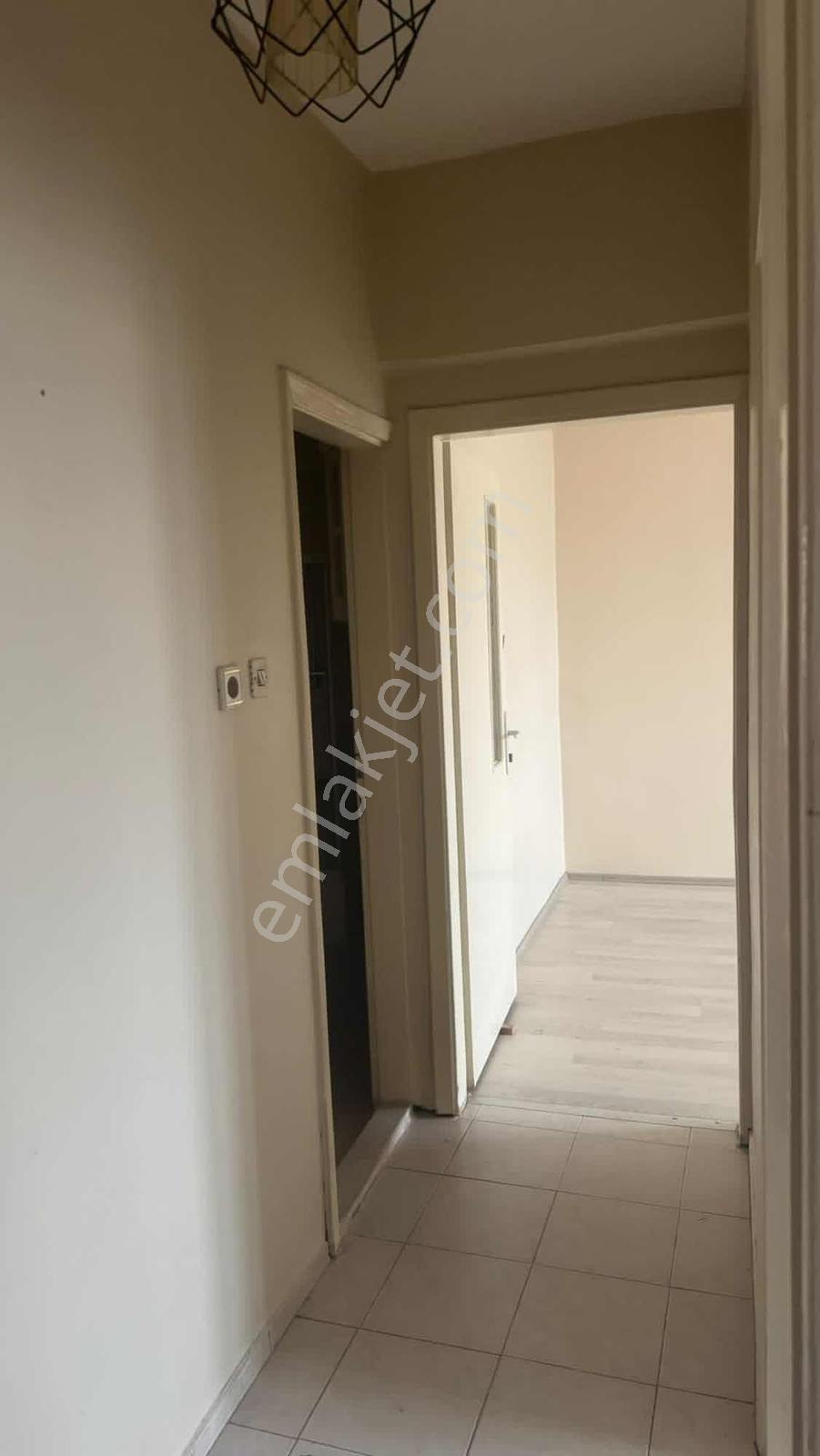 Net Emlaktan Hava Lojmanları Karşısı Cadde Üstü 3+1 Daire - Görsel 7
