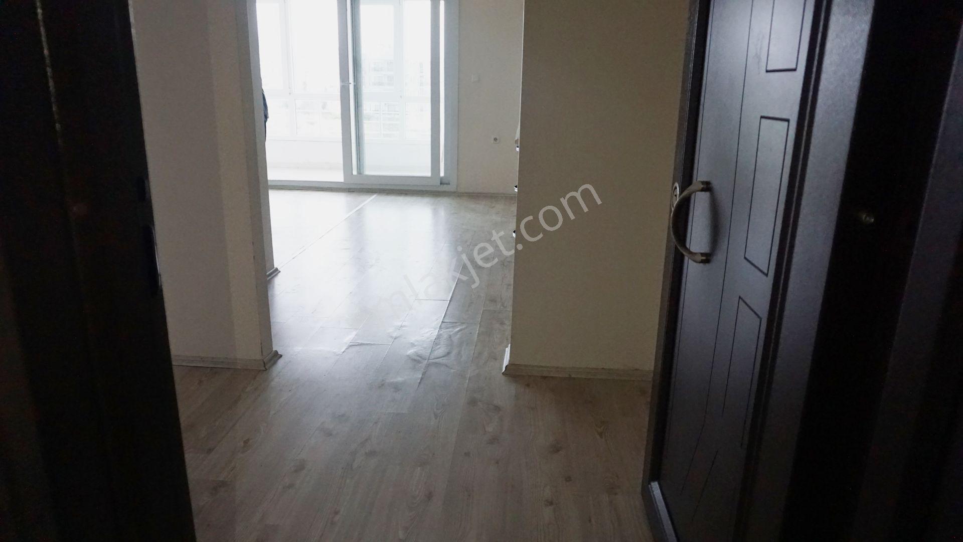 Esentepede Kiralık 2+1 Doğalgaz Kombili+asansörlü Çiğli Serkan - Görsel 23