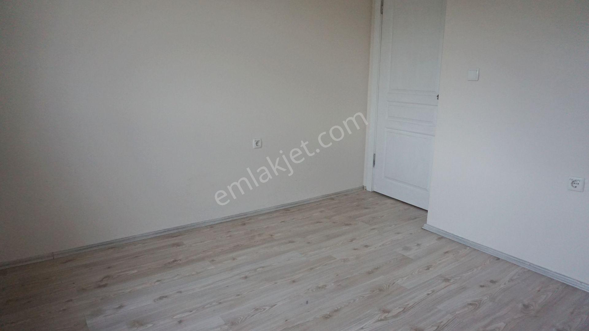 Esentepede Kiralık 2+1 Doğalgaz Kombili+asansörlü Çiğli Serkan - Görsel 17