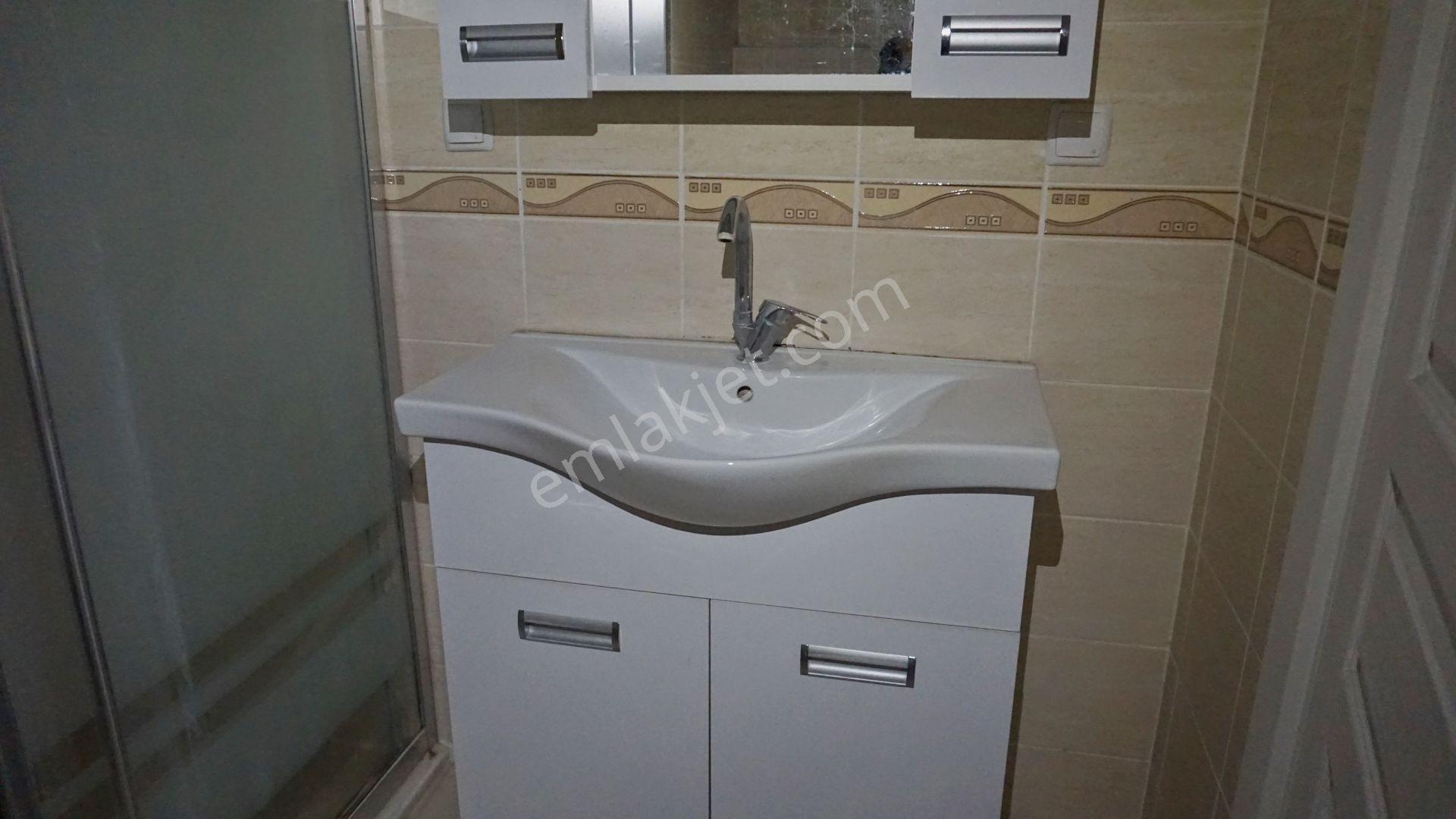 Esentepede Kiralık 2+1 Doğalgaz Kombili+asansörlü Çiğli Serkan - Görsel 19