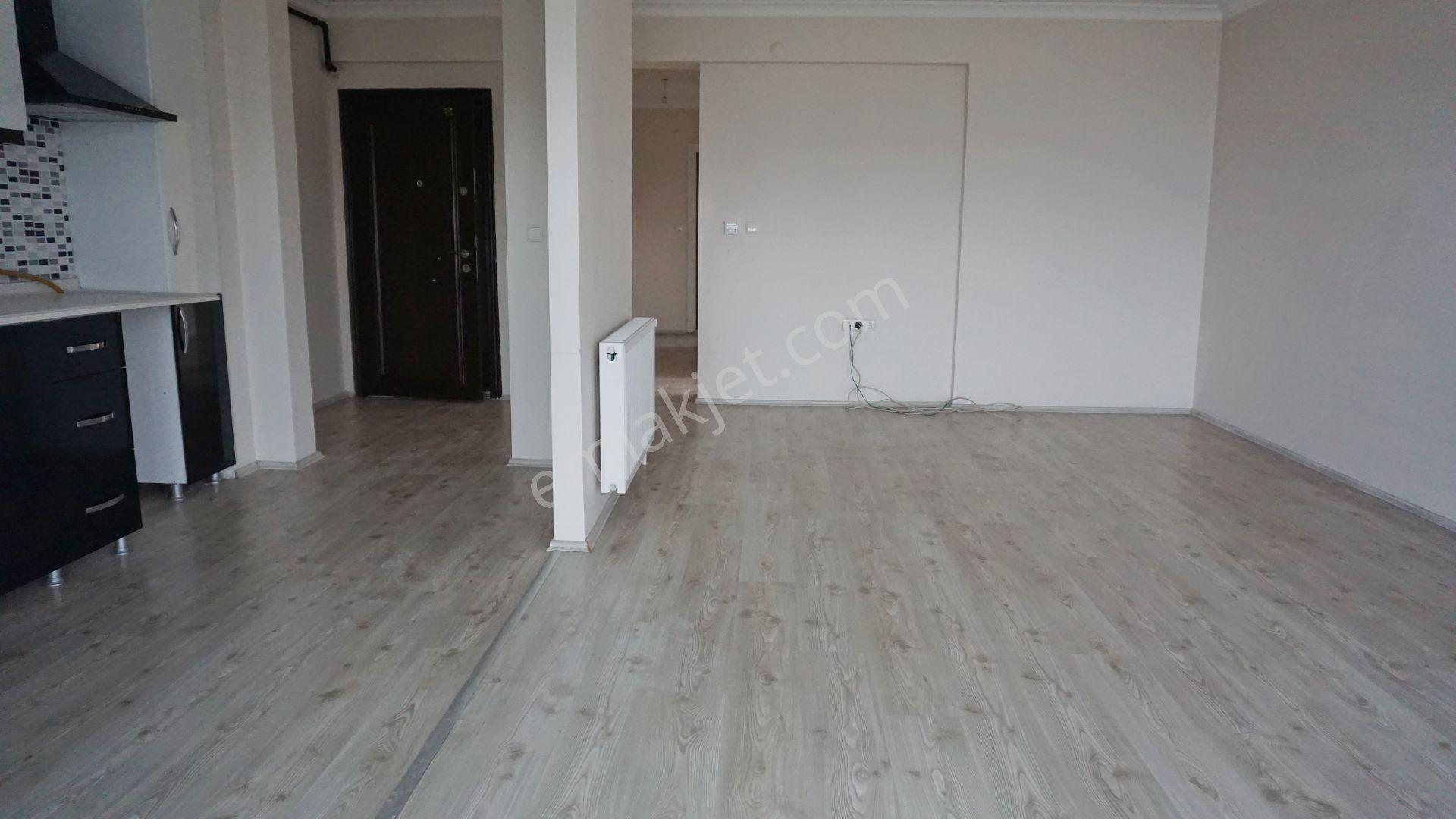 Esentepede Kiralık 2+1 Doğalgaz Kombili+asansörlü Çiğli Serkan - Görsel 5