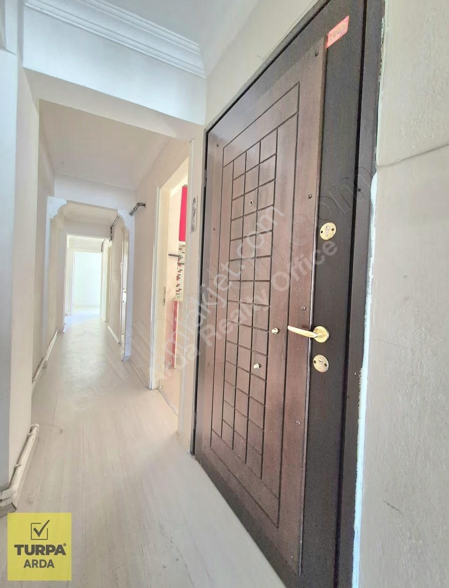 Zübeyde Hanım Caddesi Adliye Arkası Önü Açık D.gazlı 2+1 95 M2 - Görsel 8