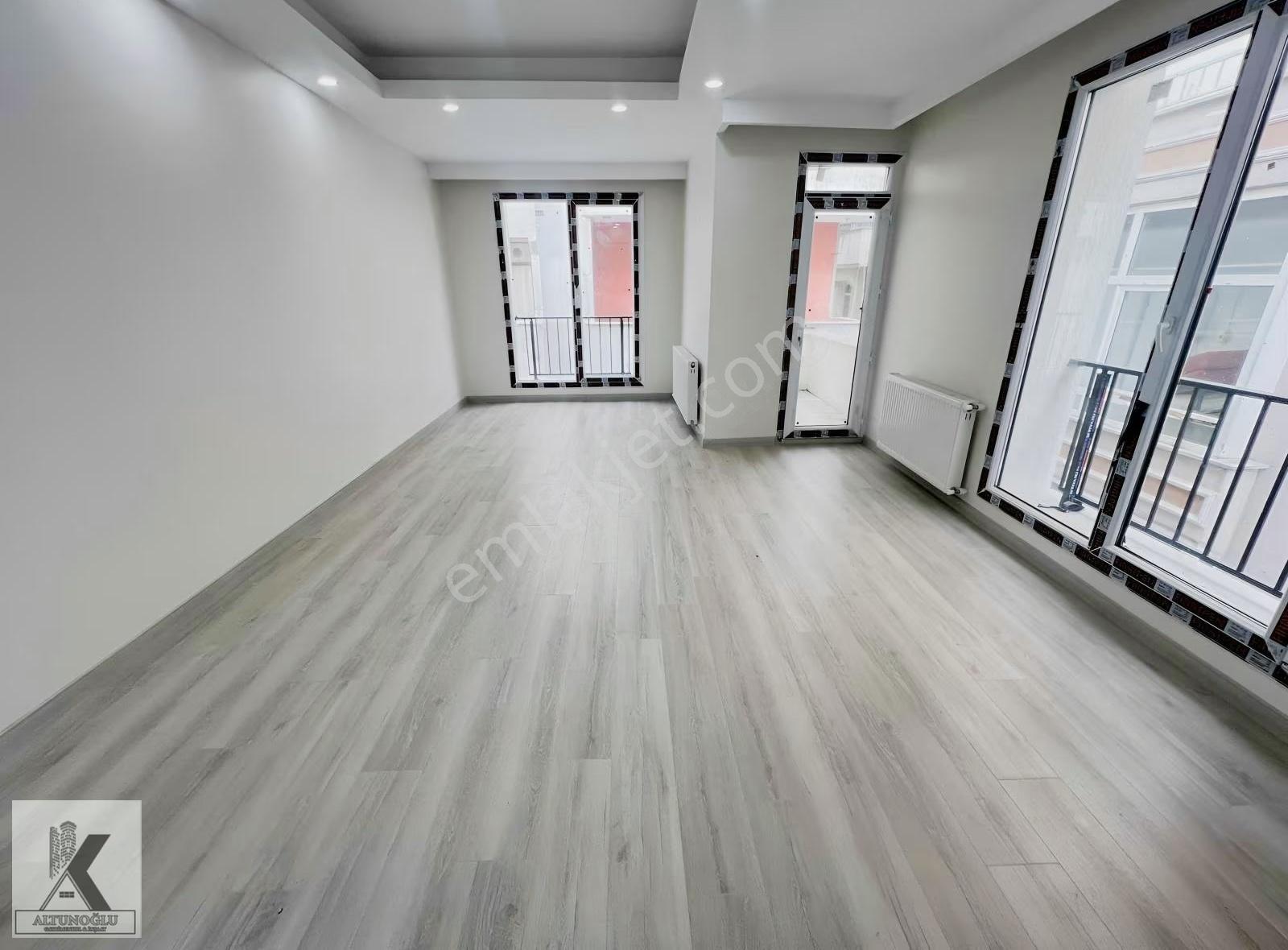 Altunoğlu"ndan Sıfır 4+2 Metrobüs Yanında Yüksek Tavanlı Dubleks