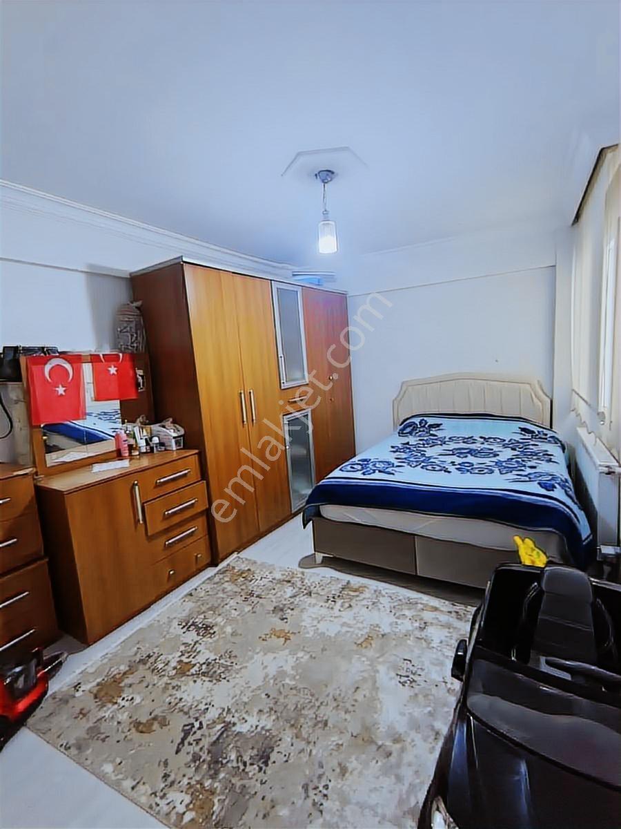 Yeşilyurt Ordu Caddesi Yakını 3+1 Arakat Satılık Daire - Görsel 2