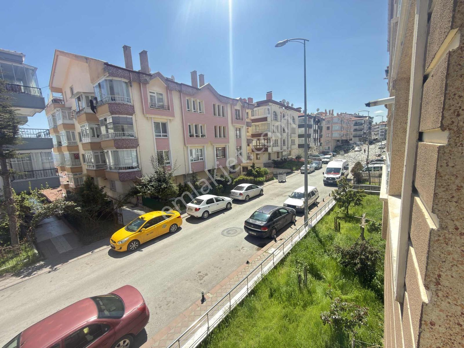 Osmangazide Katta 3+1 125 M2 Genç Bina Asansörlü Satılık Daire - Görsel 32