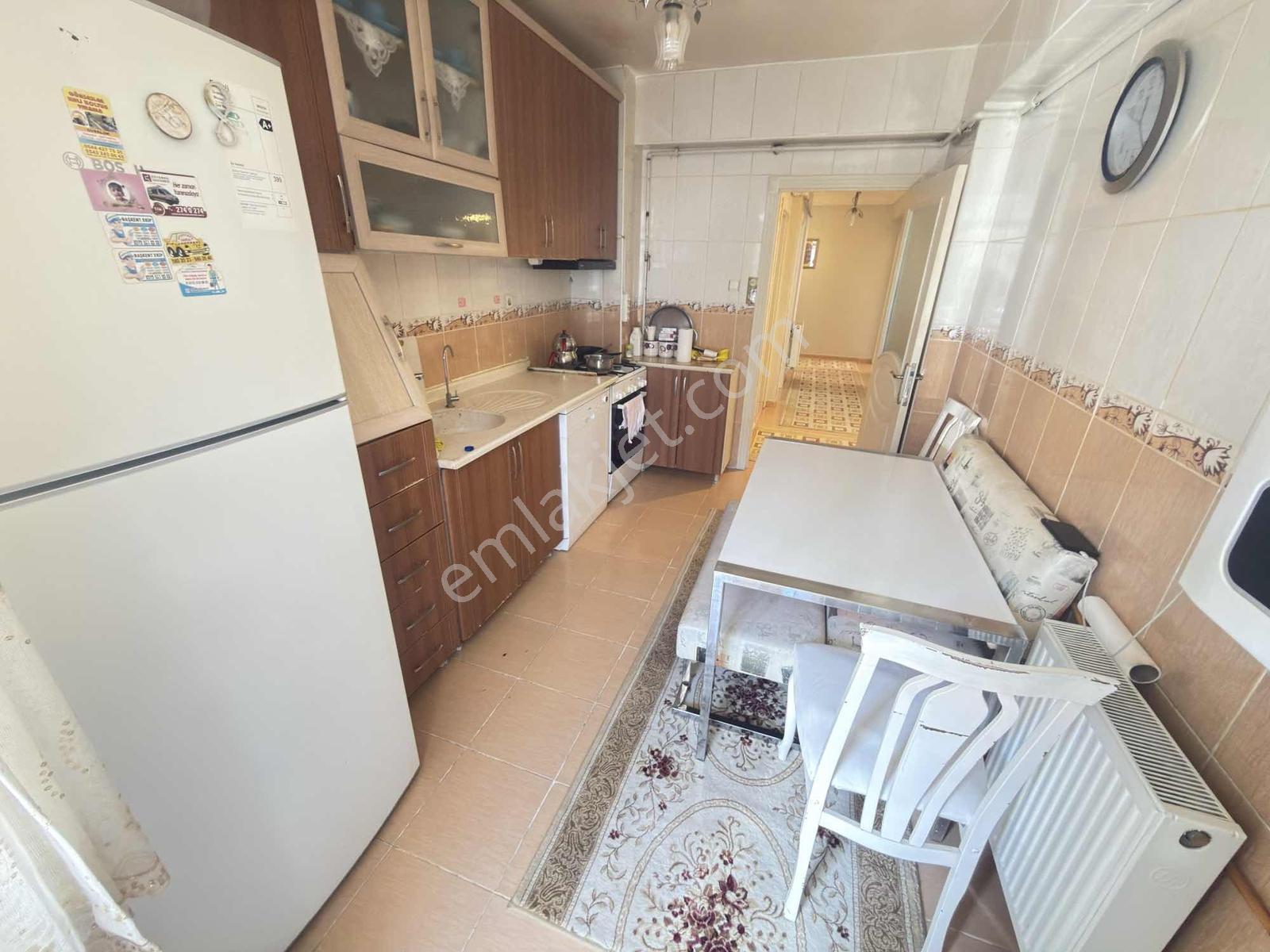 Osmangazide Katta 3+1 125 M2 Genç Bina Asansörlü Satılık Daire - Görsel 12
