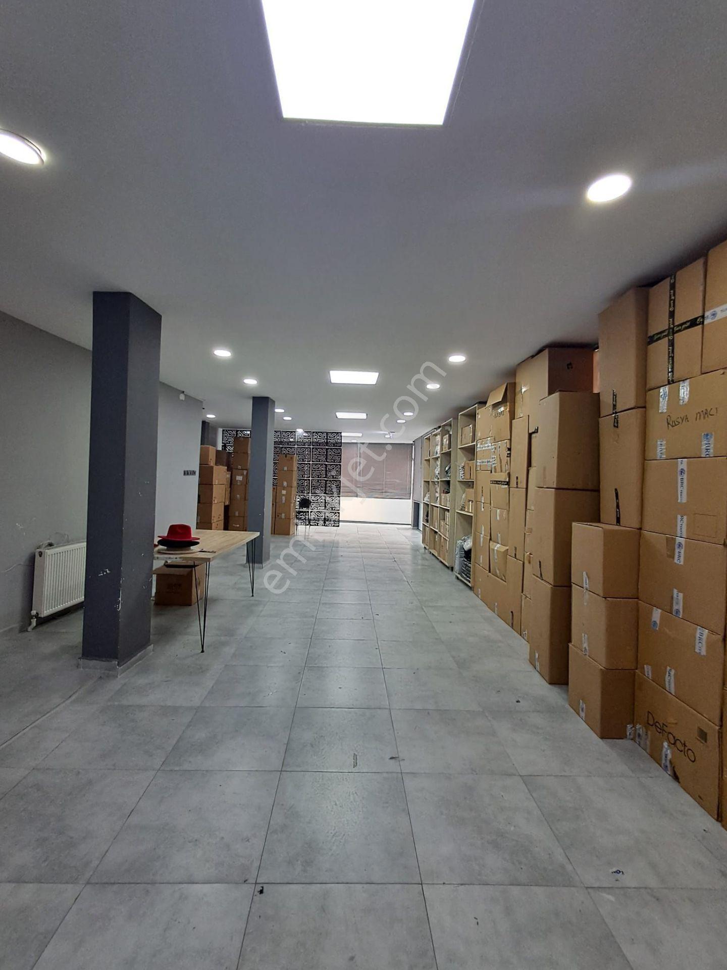Bağcılar Kemal Paşa Mah Satılık 100 M2 Cadde Üzerinde Köşe Başı Dükkan Mağaza - Görsel 4