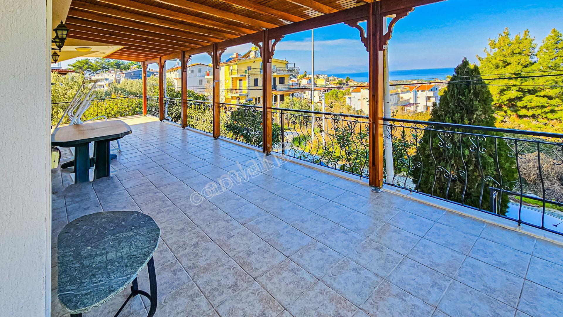 Kuşadası'nda Deniz Manzaralı 7+2 Müstakil Villa - Görsel 7