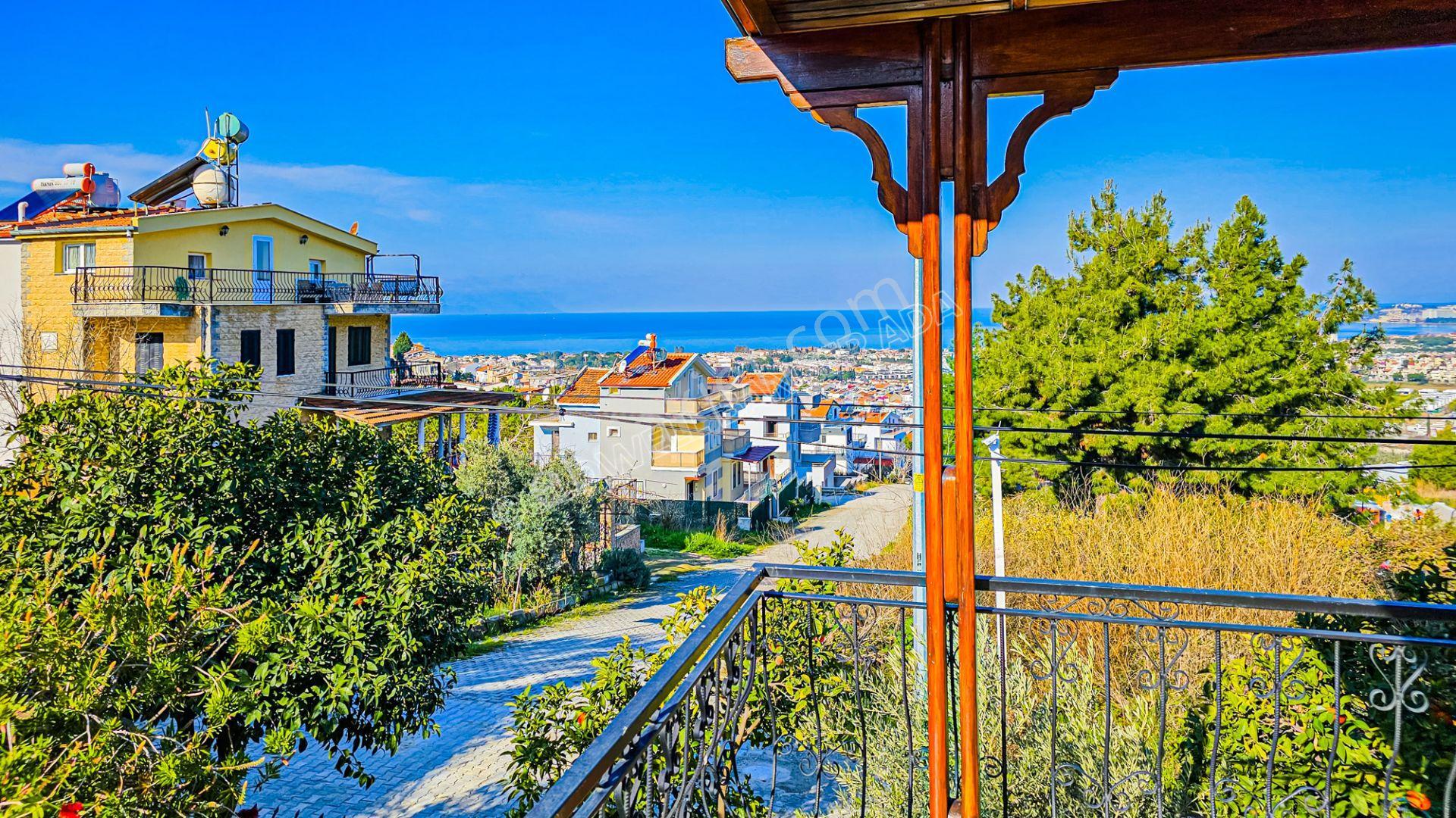 Kuşadası'nda Deniz Manzaralı 7+2 Müstakil Villa - Görsel 6
