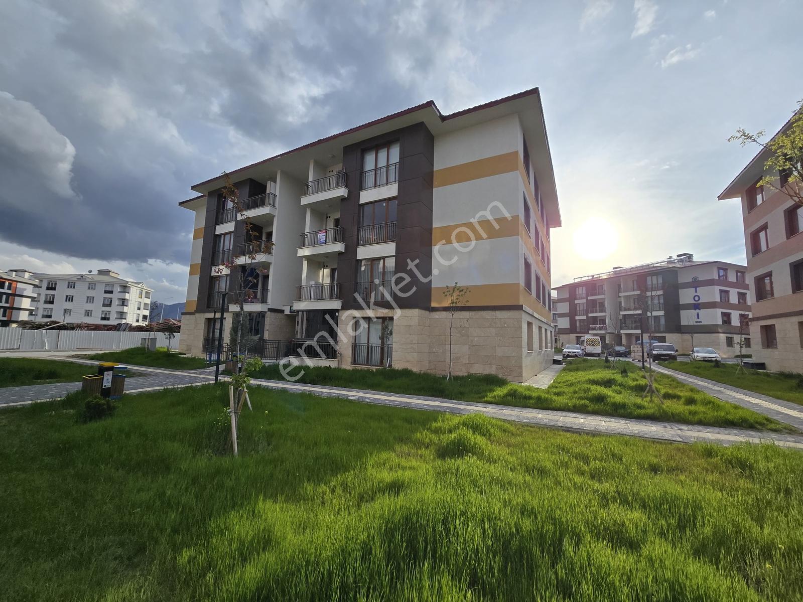 Remax Dem'den Kızılay Toki Borçsuz 2+1 Fırsat Daire - Görsel 2
